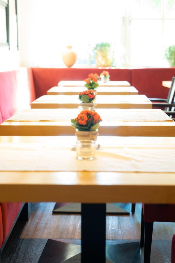 Hotel Restaurant Esser Wegberg Buitenkant foto