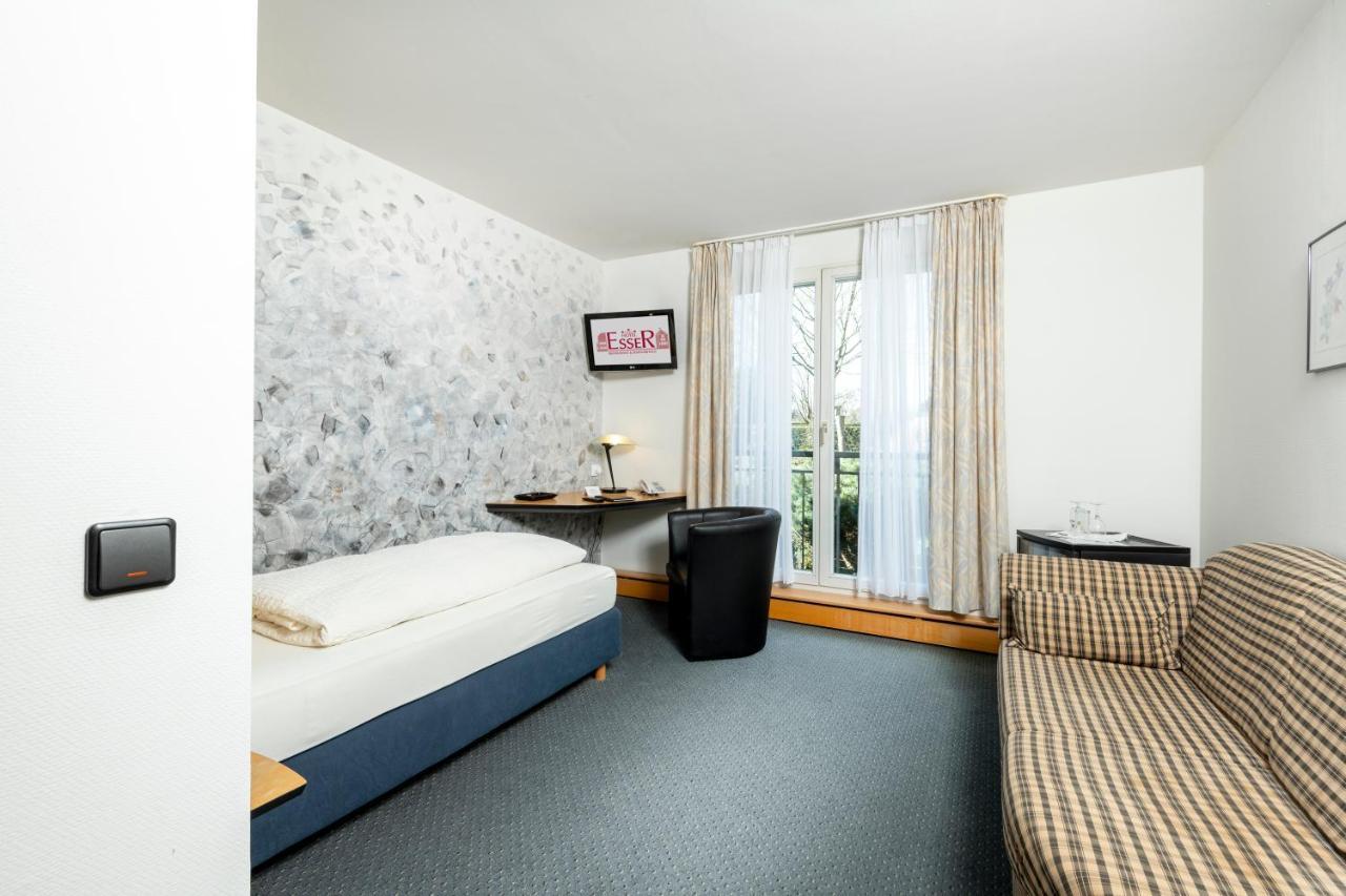 Hotel Restaurant Esser Wegberg Buitenkant foto