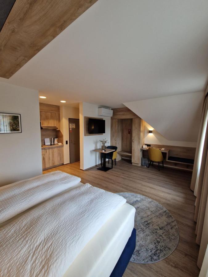 Hotel Restaurant Esser Wegberg Buitenkant foto