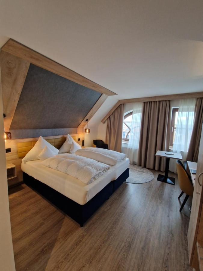 Hotel Restaurant Esser Wegberg Buitenkant foto