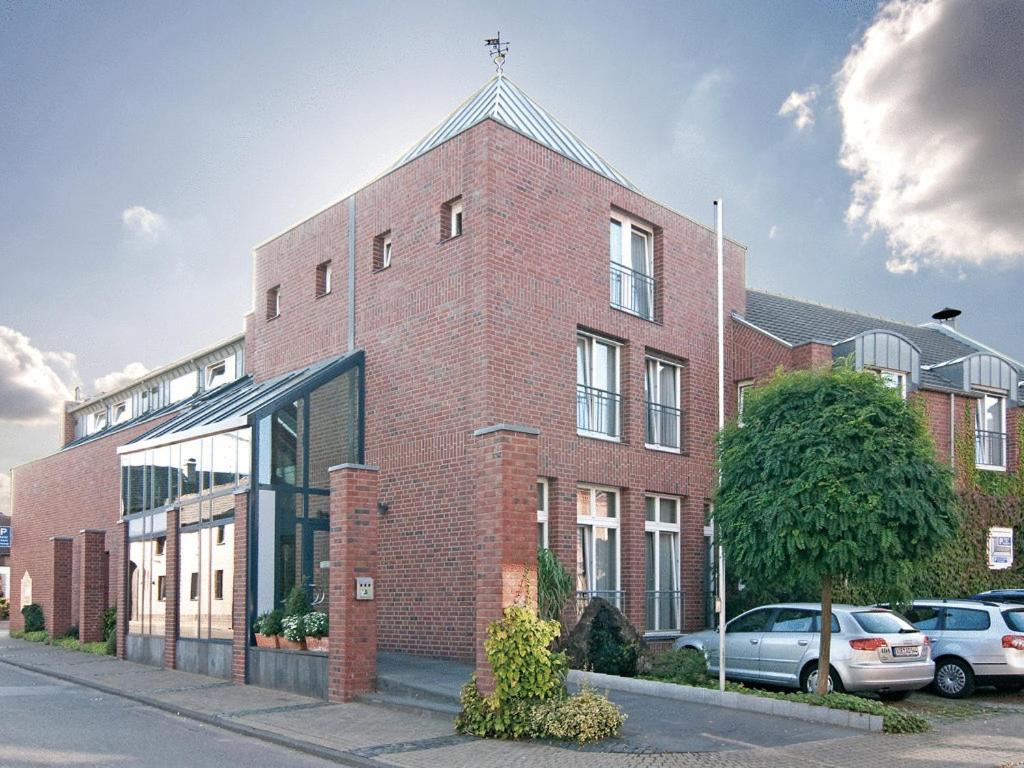 Hotel Restaurant Esser Wegberg Buitenkant foto